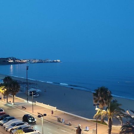 Turisstiko Playa Carvajal Apartment Фуeнхирола Екстериор снимка